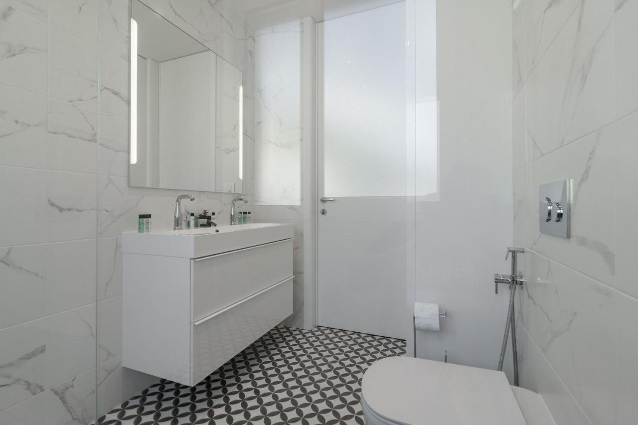 Freddo Apartment - Coral Residence Complex With Parking & Pool ヴァルナ エクステリア 写真
