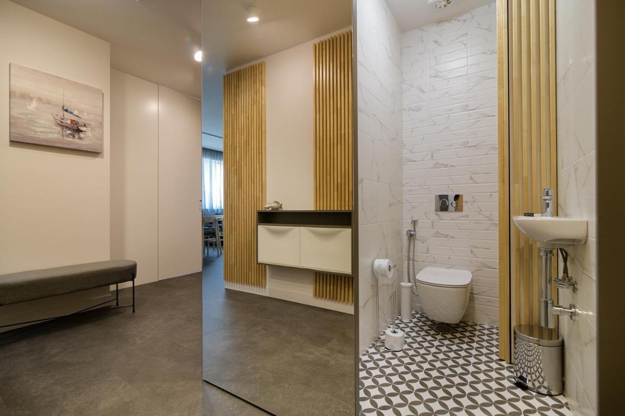 Freddo Apartment - Coral Residence Complex With Parking & Pool ヴァルナ エクステリア 写真